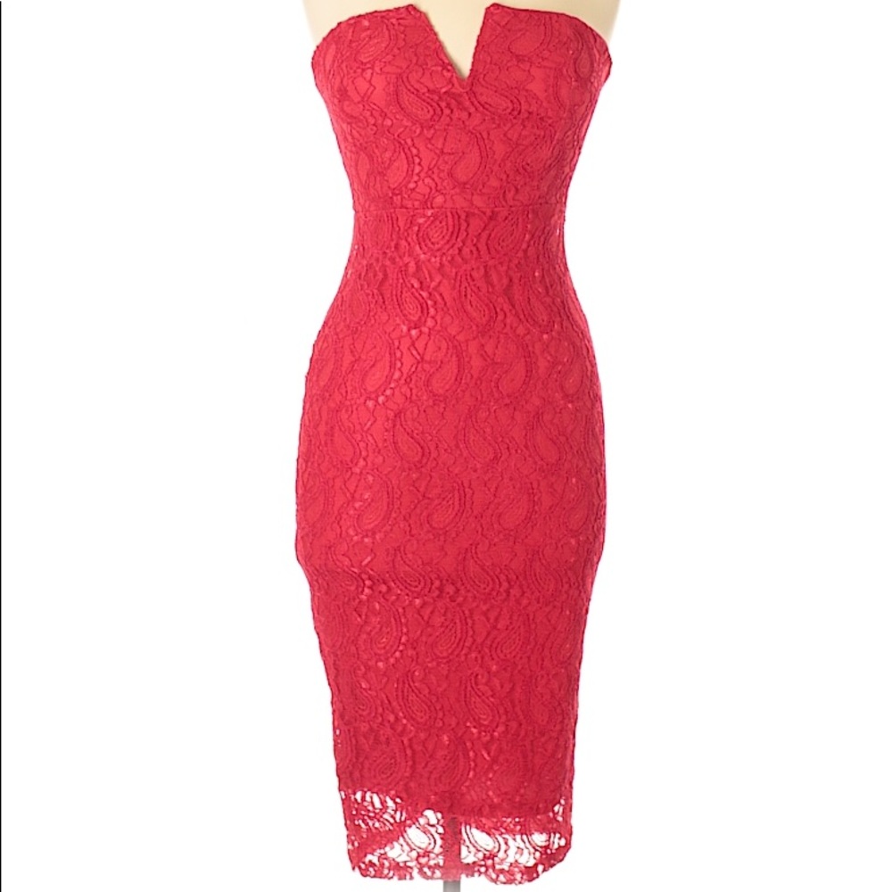 Red strapless dress